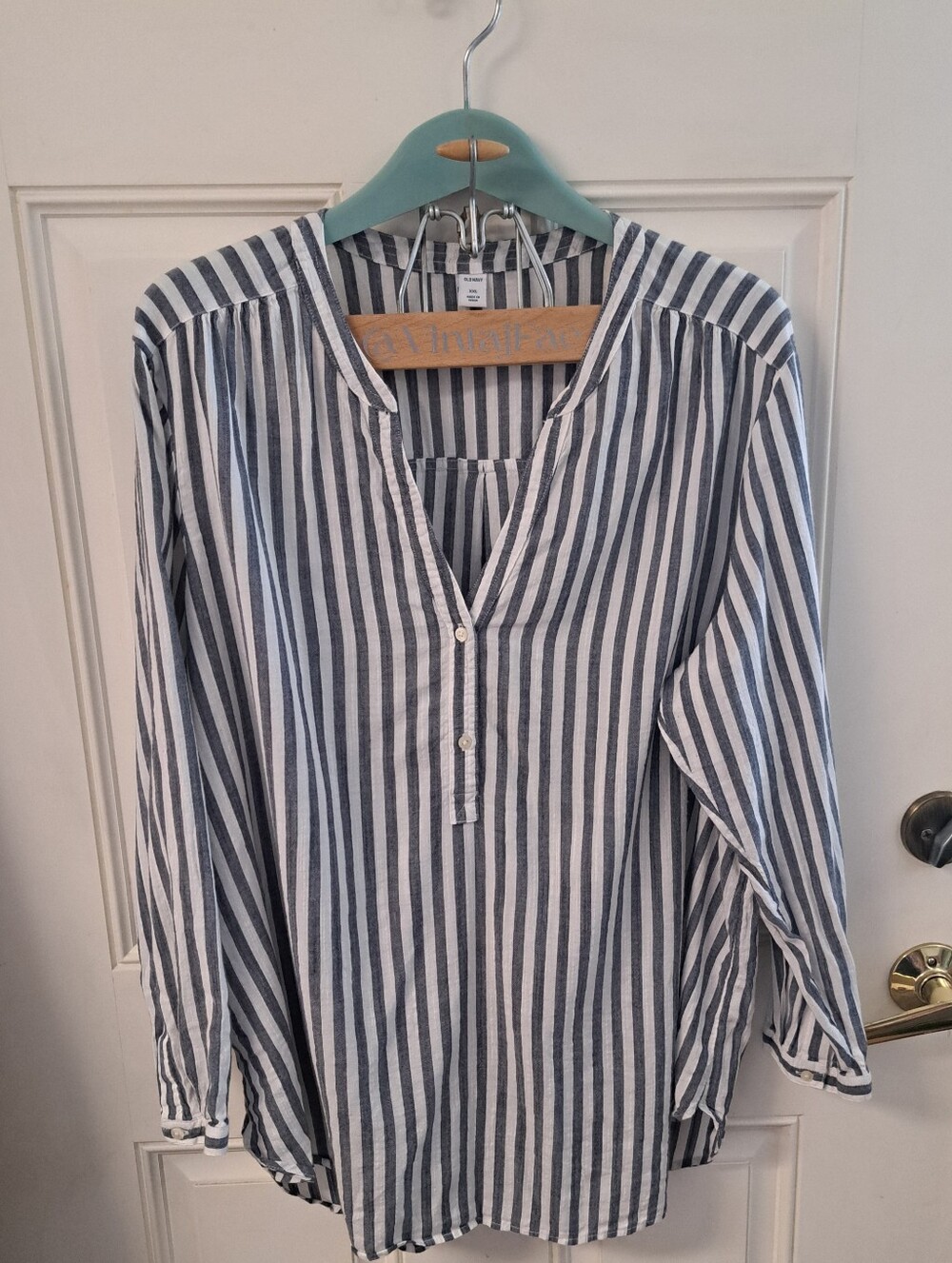 OLD NAVY Blue and White Striped Henley